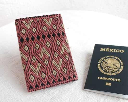 Porta Pasaporte Alas Rosa Palo Beige