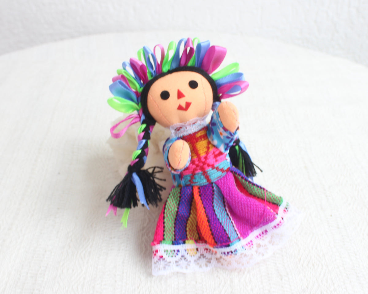 Muñeca Lelé Pequeña Azul Rosa Verde Claro