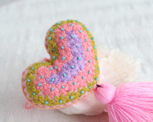 Corazón Florecitas Verde Rosa Lila