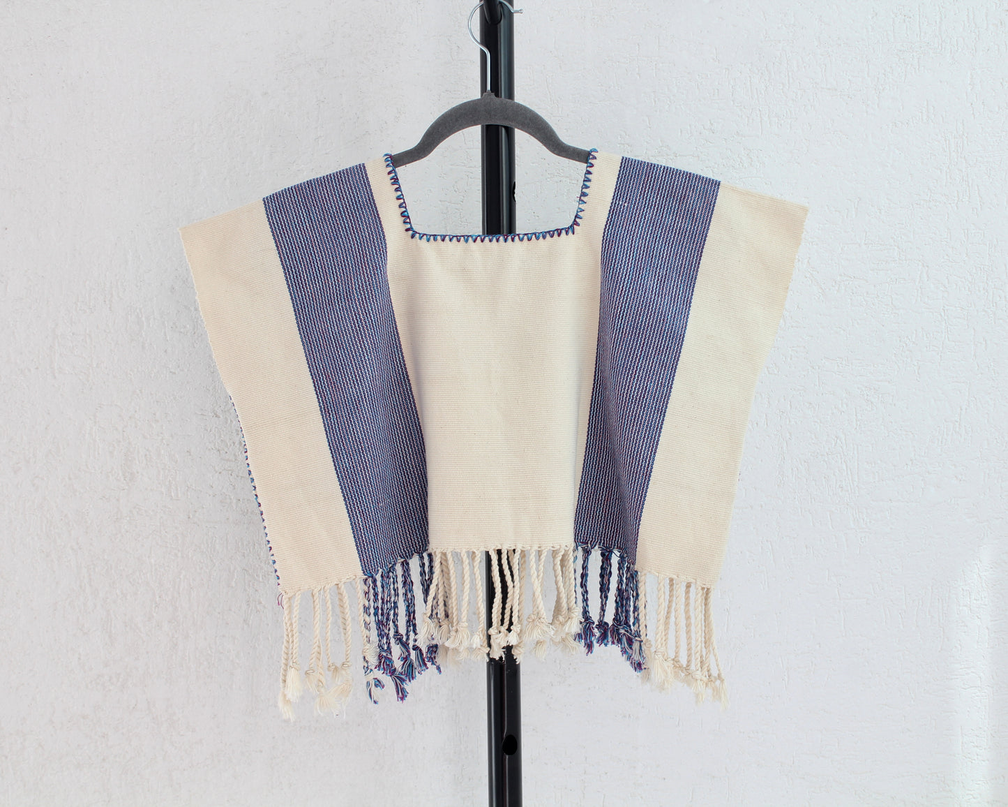 Crop Top Flores Rococo Blanco Azul