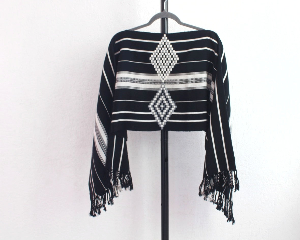 Jorongo Lineas Negro Blanco