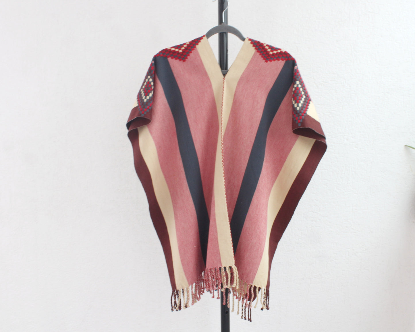 Jorongo Lineas Rosa Beige Gris