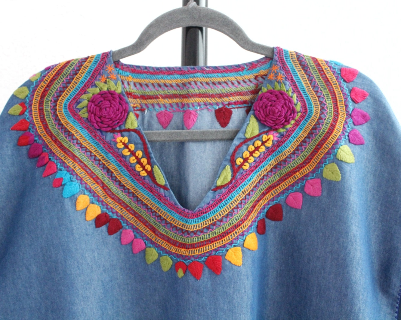 Blusa Imelda Mezclilla Flor Violeta M - L
