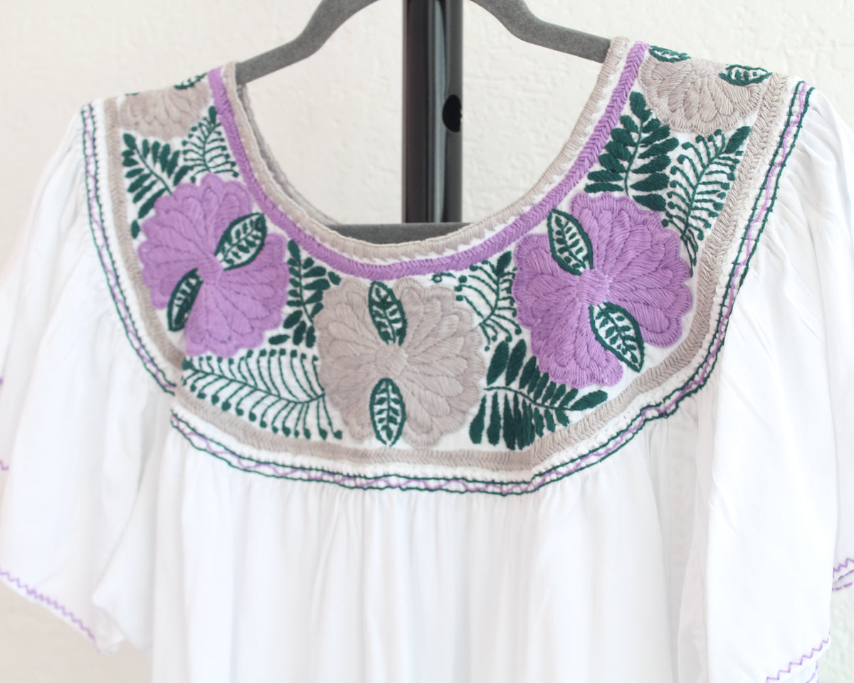 Blusa Aguacatenango Blanco Morado Verde