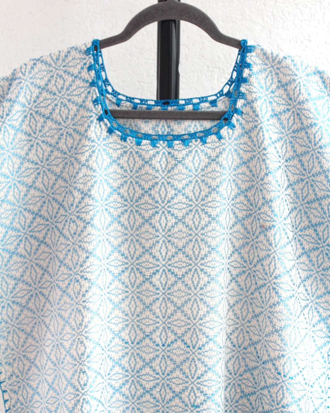 Huipil Lety Flores Azul Unitalla