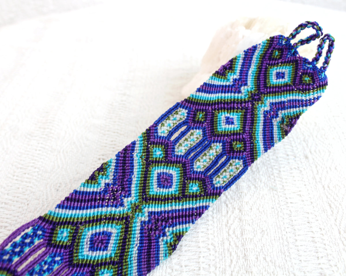 Pulsera Tejida Azul Morado