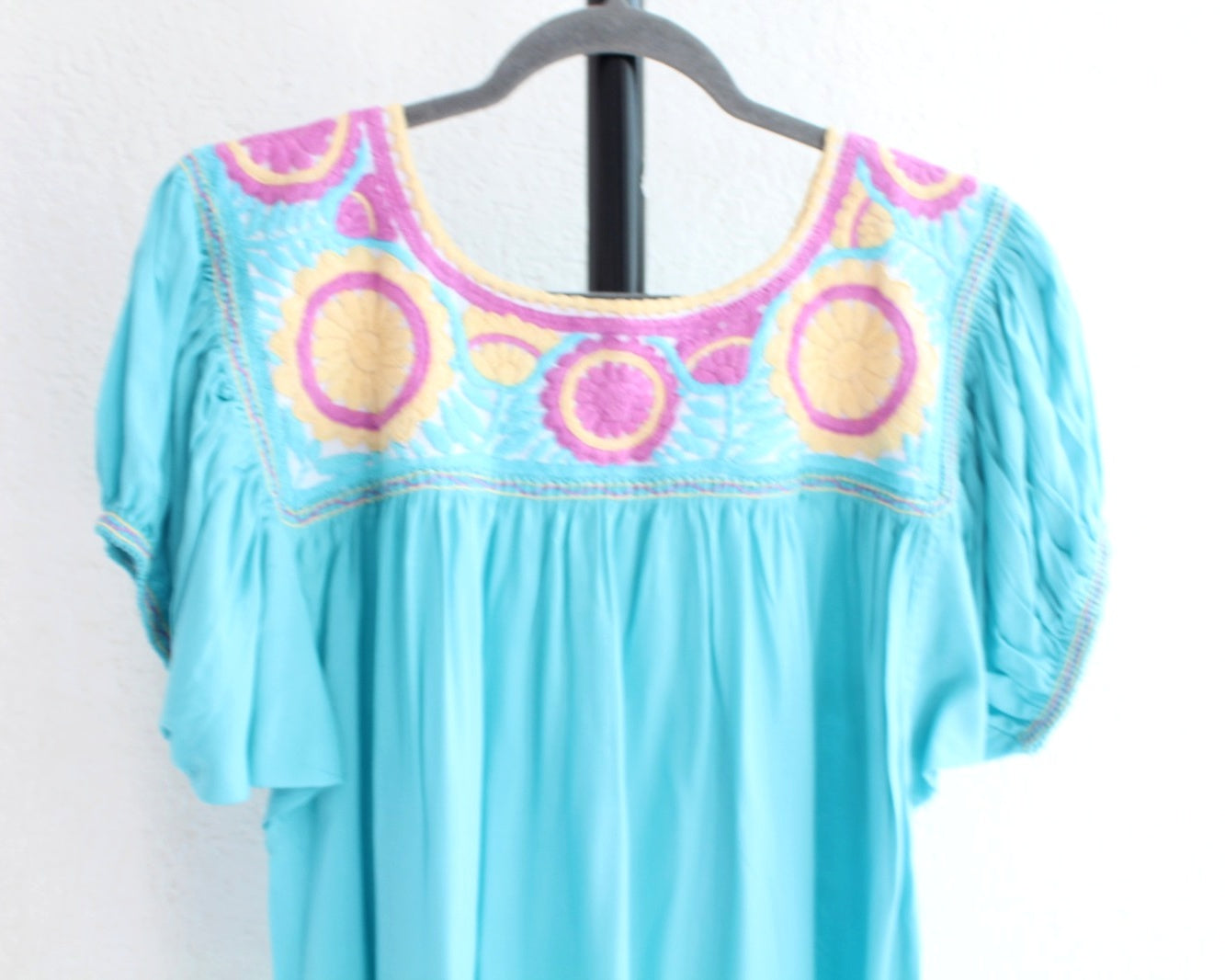 Blusa Aguacatenango Azul claro Rosa Amarillo