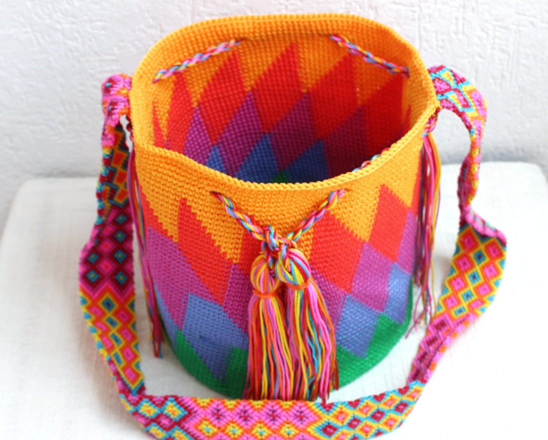 Bolso Morral Rombos Amarillo Rosa Lila