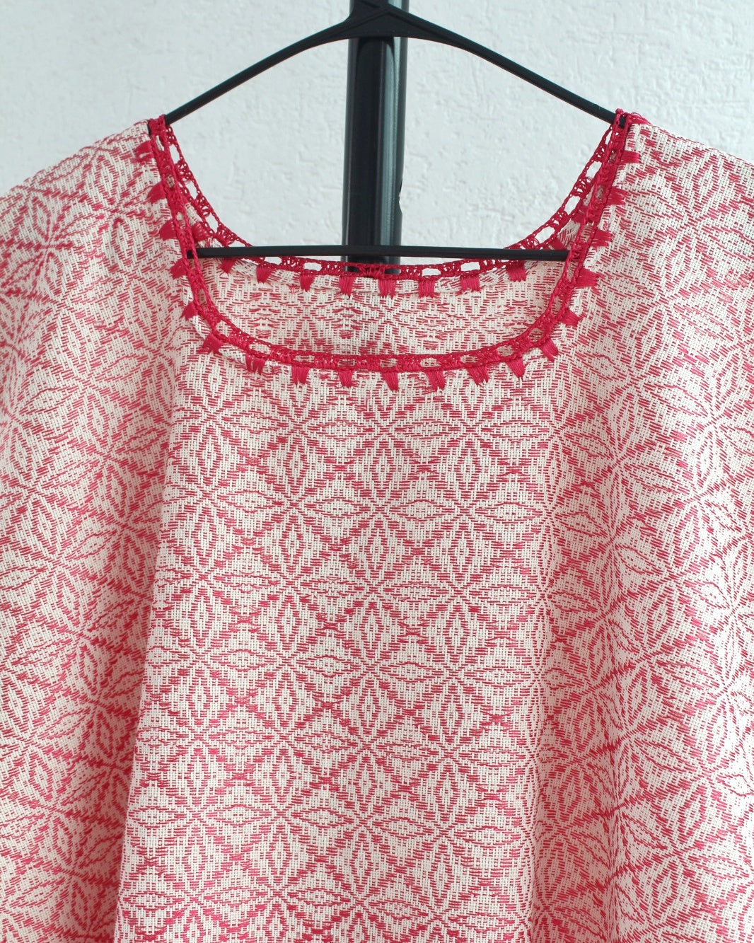 Huipil Lety Flores Rojo Unitalla