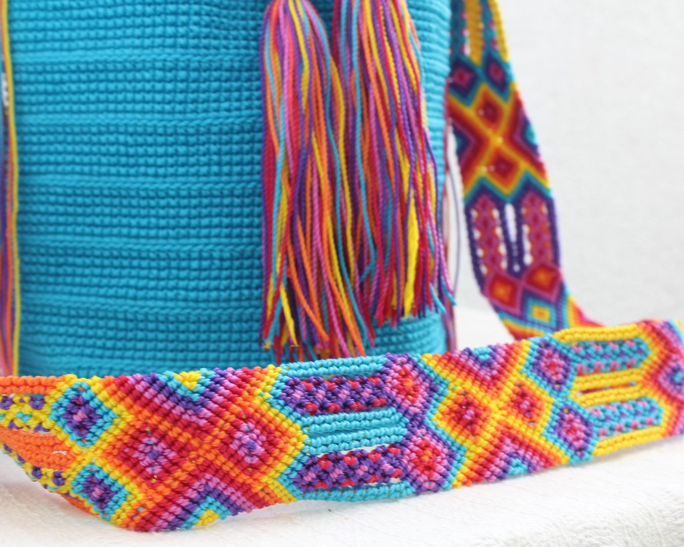 Bolso Morral Azul Amarillo Rosa