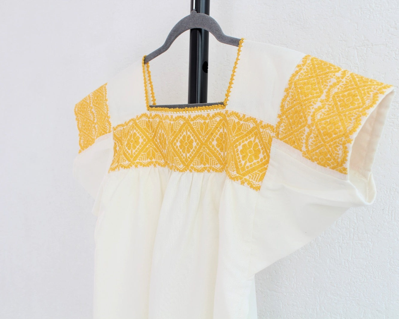 Blusa Tradicional Bordada Flores Amarillo XL-2XL