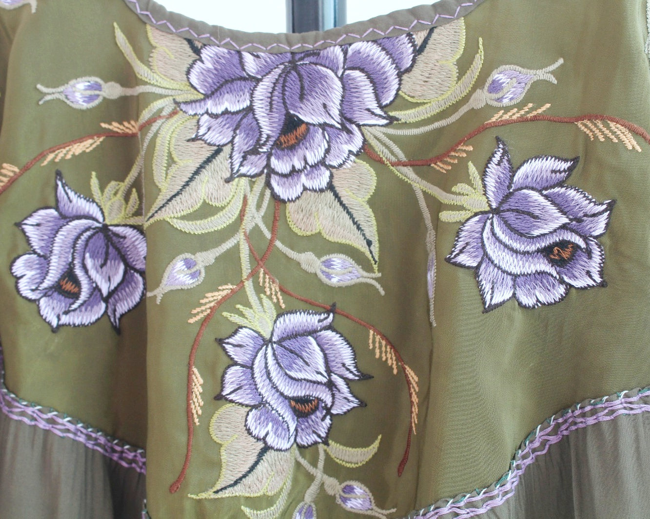 Blusa Abigail Flores Verde Oliva XL - XXL