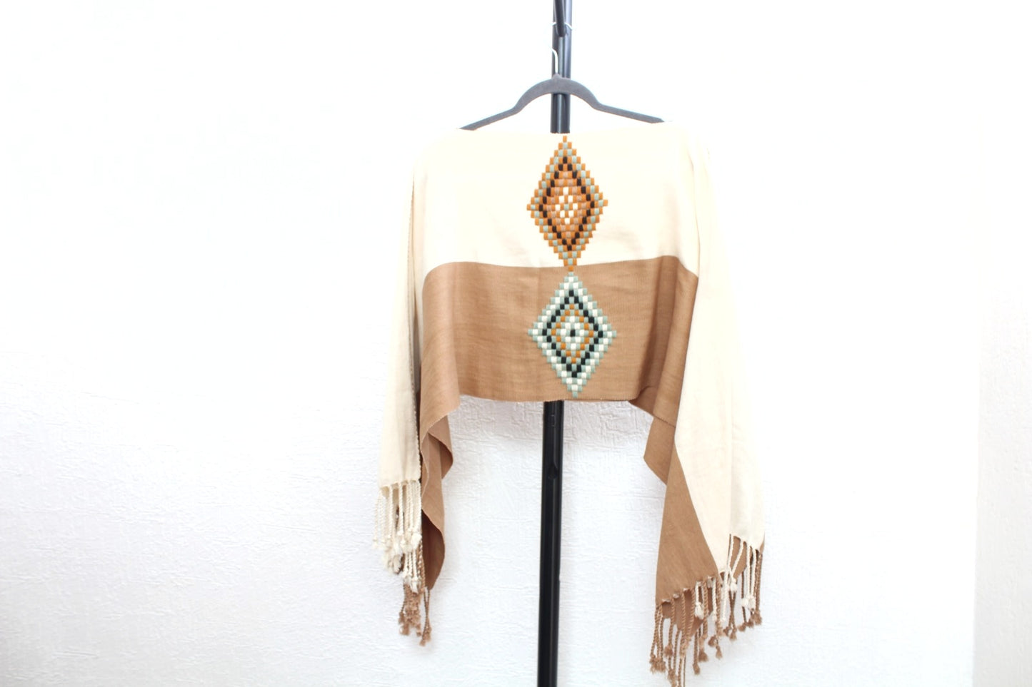 Jorongo Rombos Beige Marfil