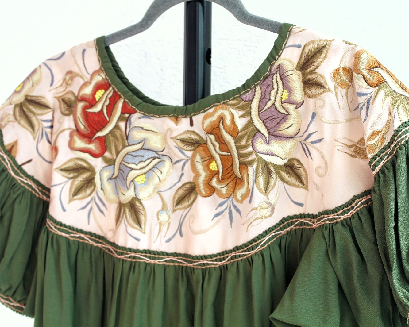 Blusa Abigail Flores Verde Olivo  Beige XXL