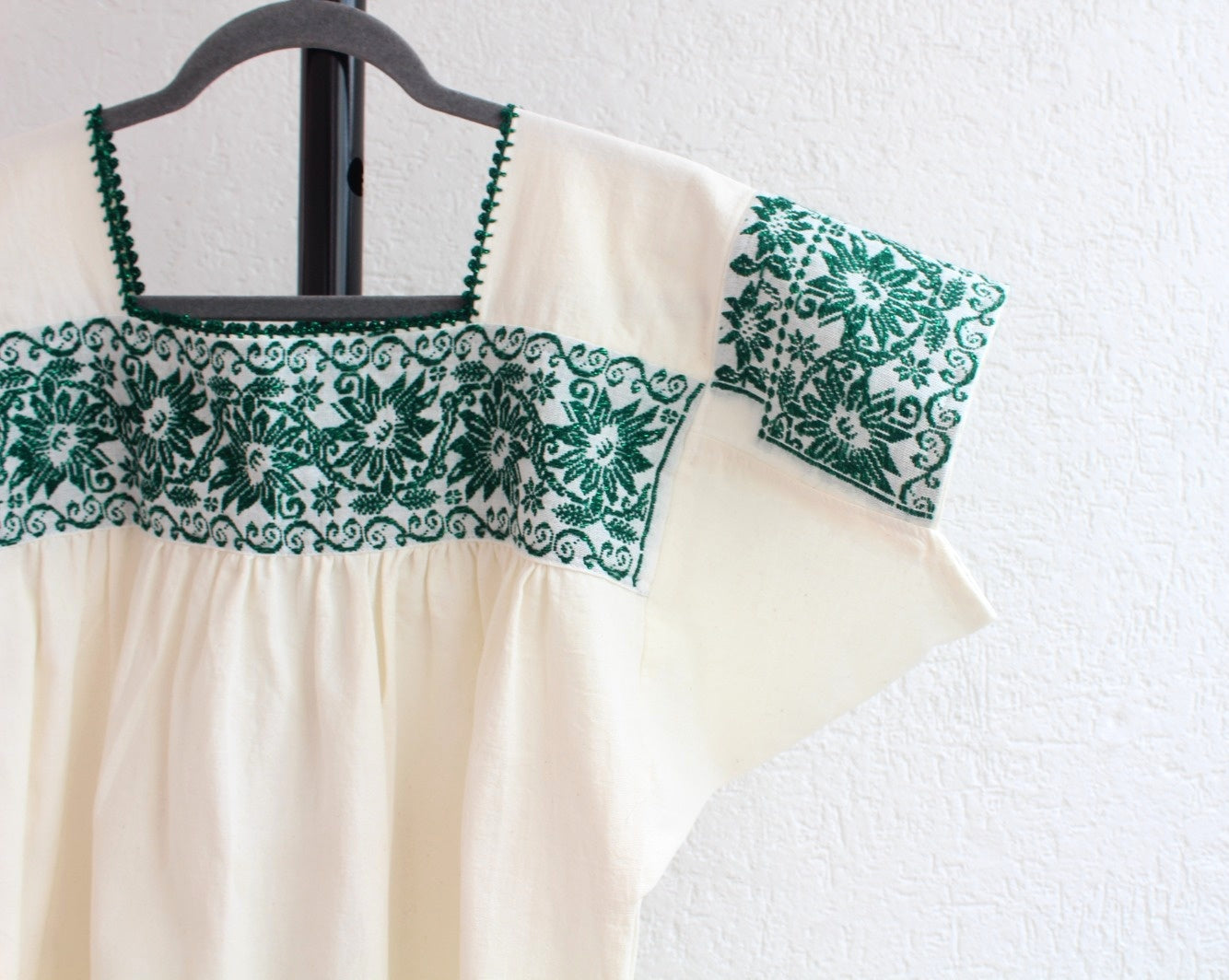 Blusa Tradicional Bordada Flores Verde XL XXL