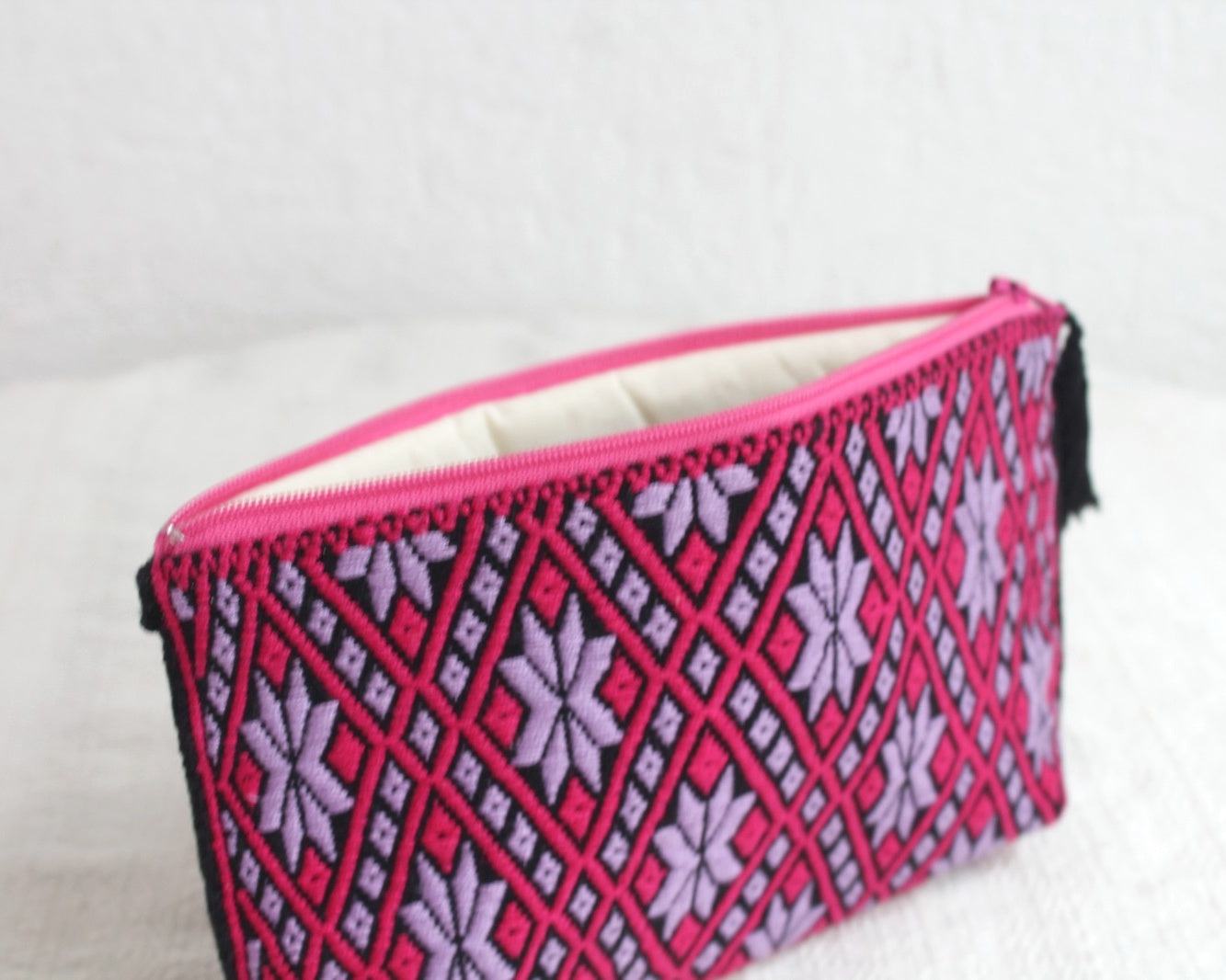 Neceser Estrellitas Crema Rosa Lila Negro