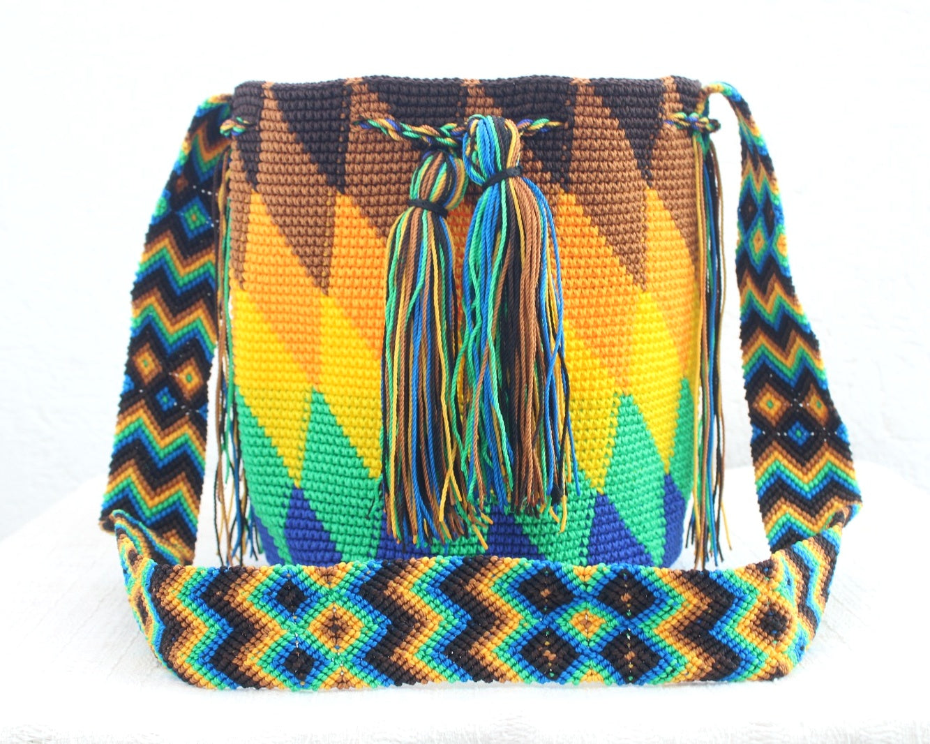 Bolso Morral Rombos Verde Amarillo Café