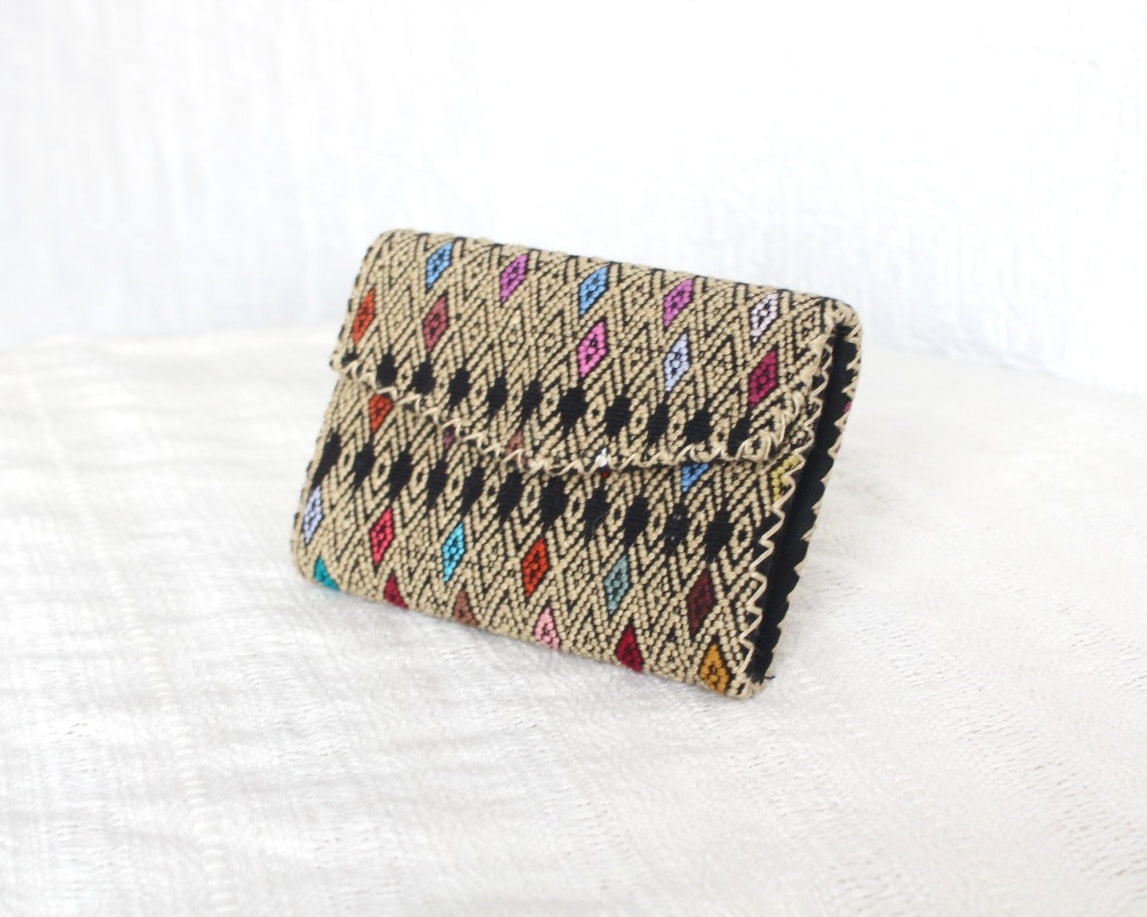 Cartera Flores Beige Colores Negro
