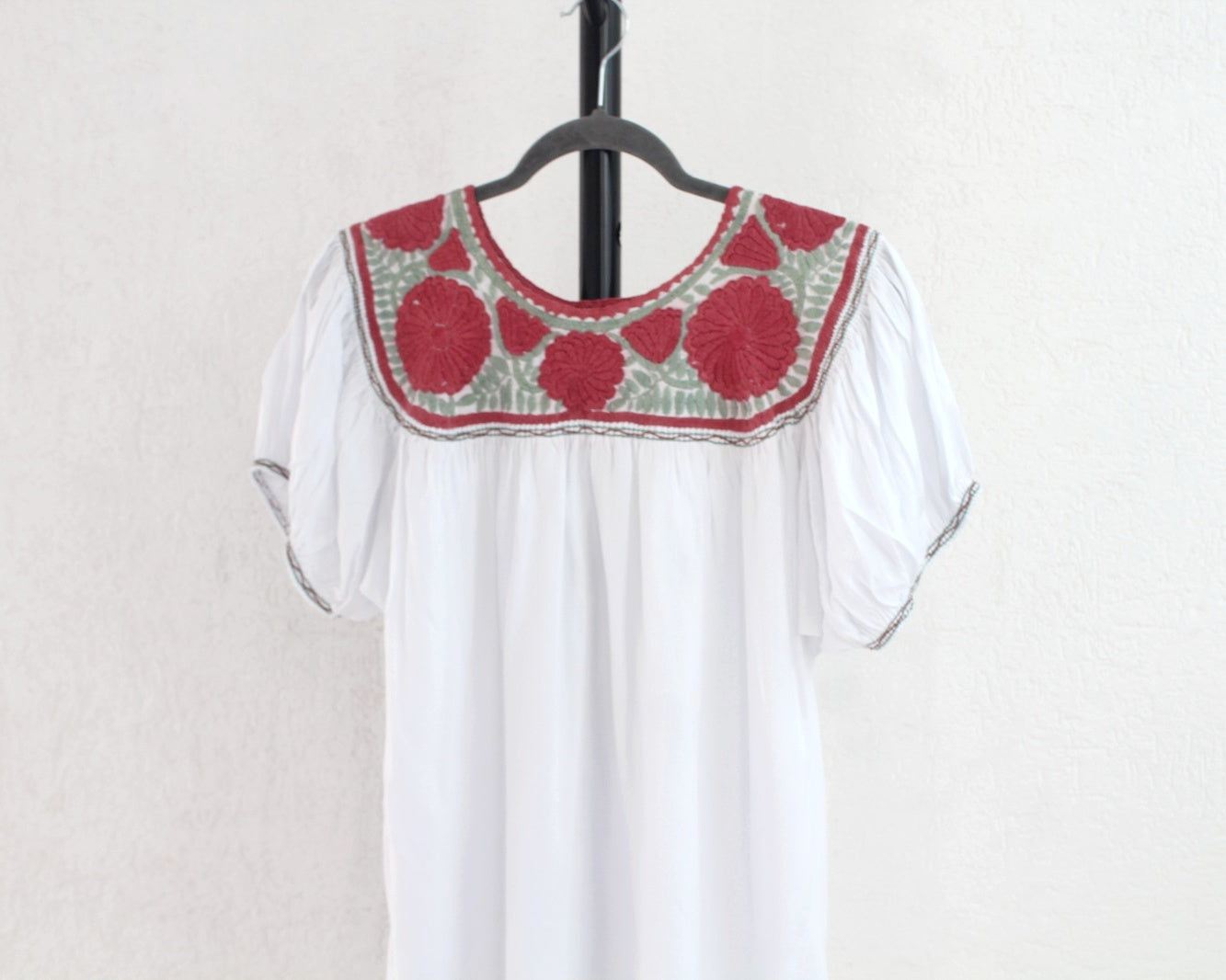 Blusa Aguacatenango Blanco Menta Vino