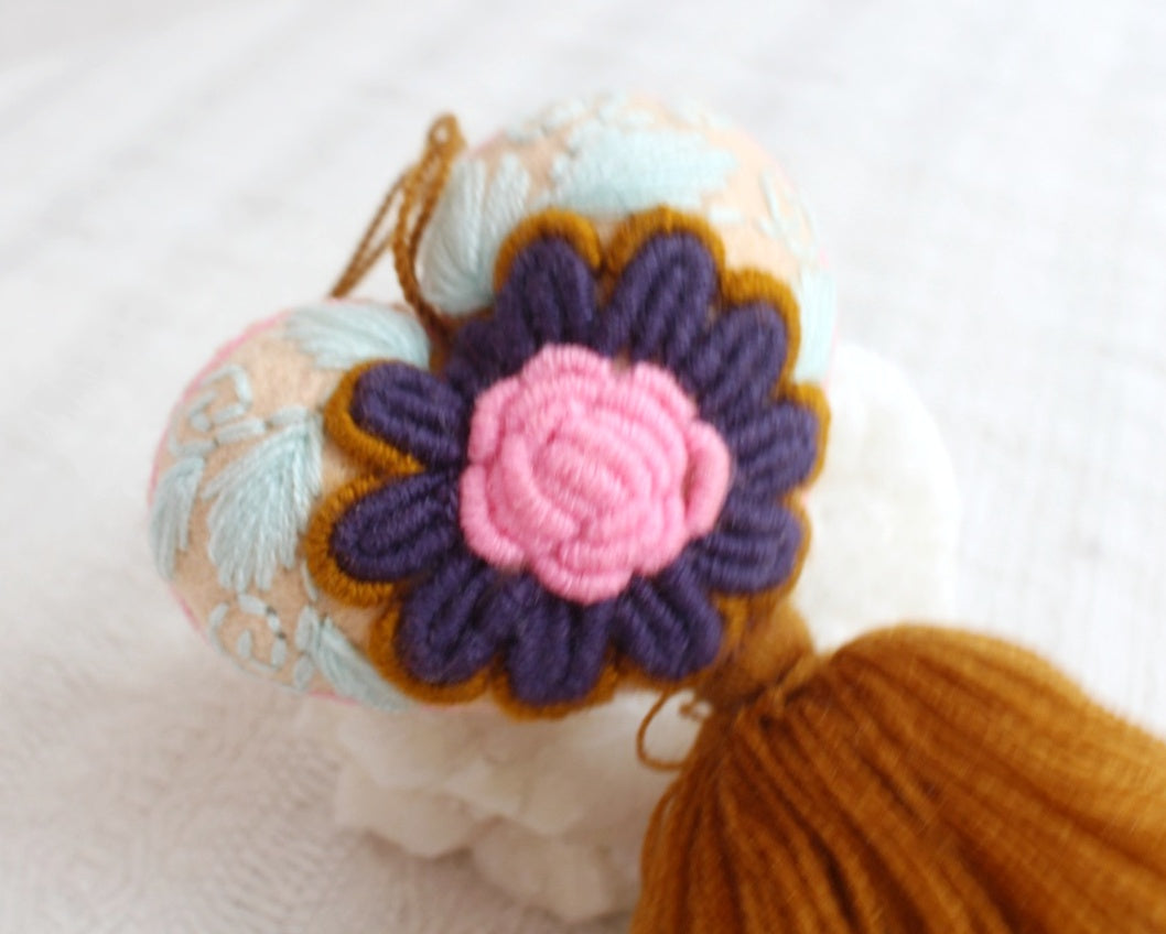 Corazón Flor Rococo Marron Beige Rosa