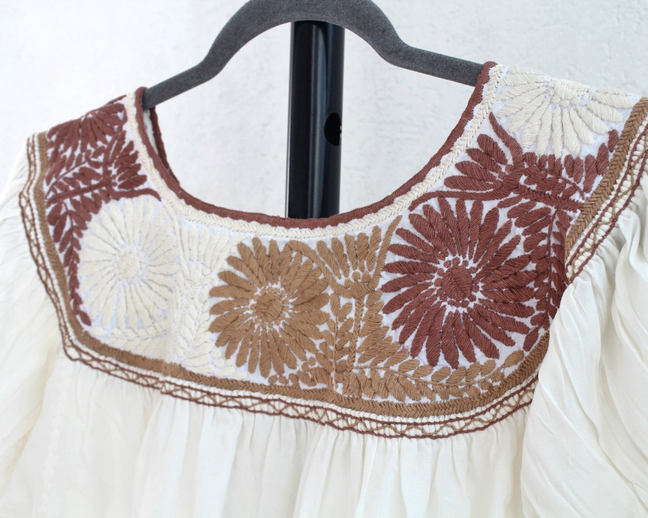 Blusa Aguacatenango Perla Café Beige