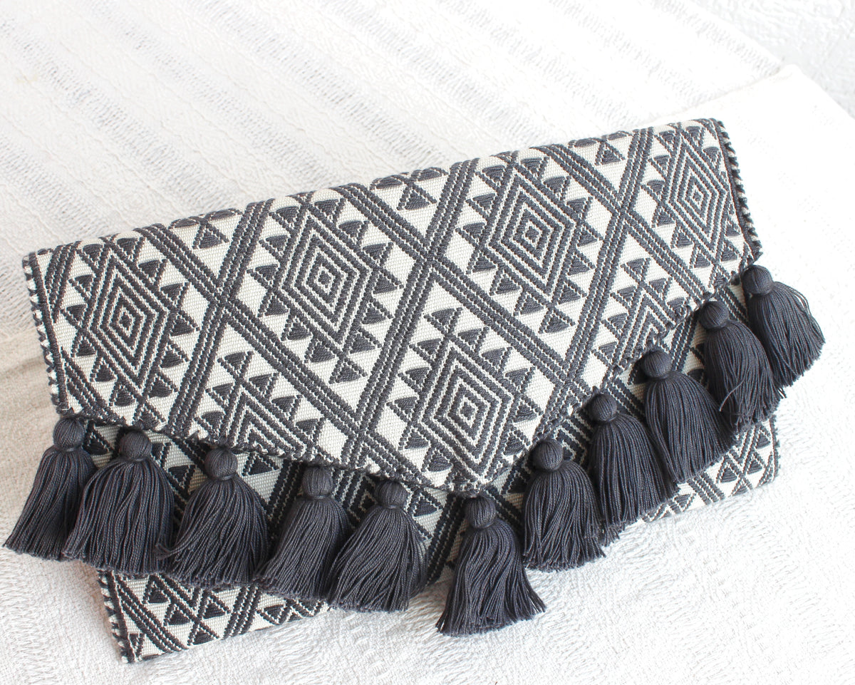 Clutch Artesanal Estrellas D Gris Perla