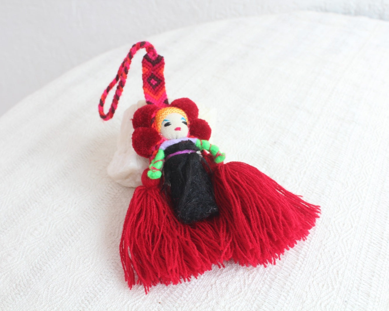 Muñequita Chamula Pompones Rojo