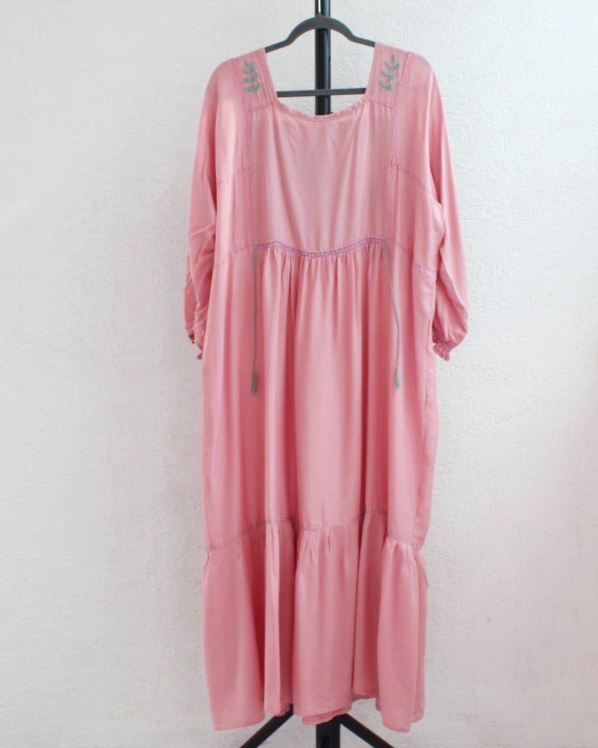 Vestido Julia Flores Manga  XL / XXL Rosa Pastel