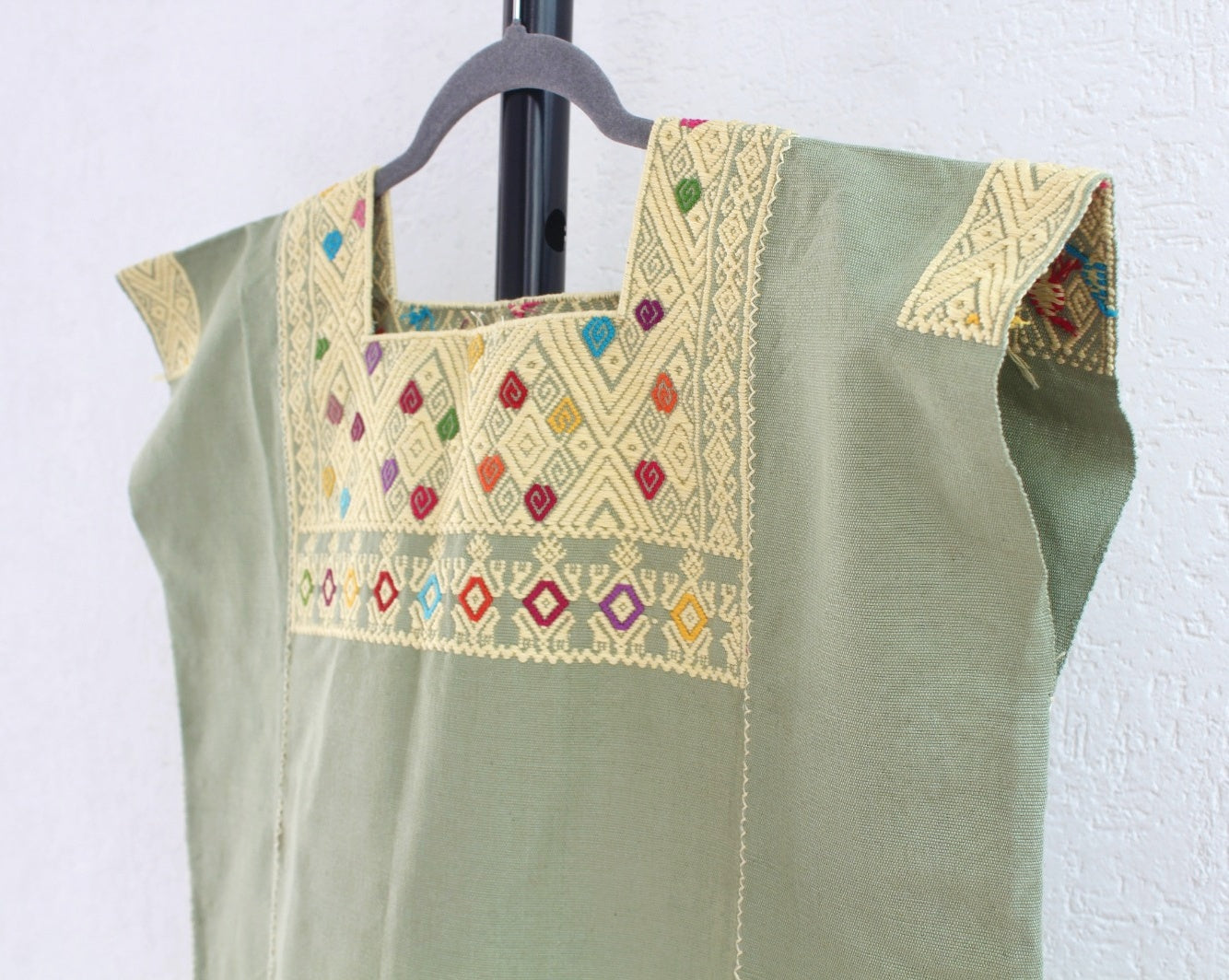 Huipil Corto Pejel Menta Crema