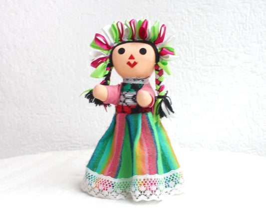 Muñeca Lelé Grande Verde Blanco Vino