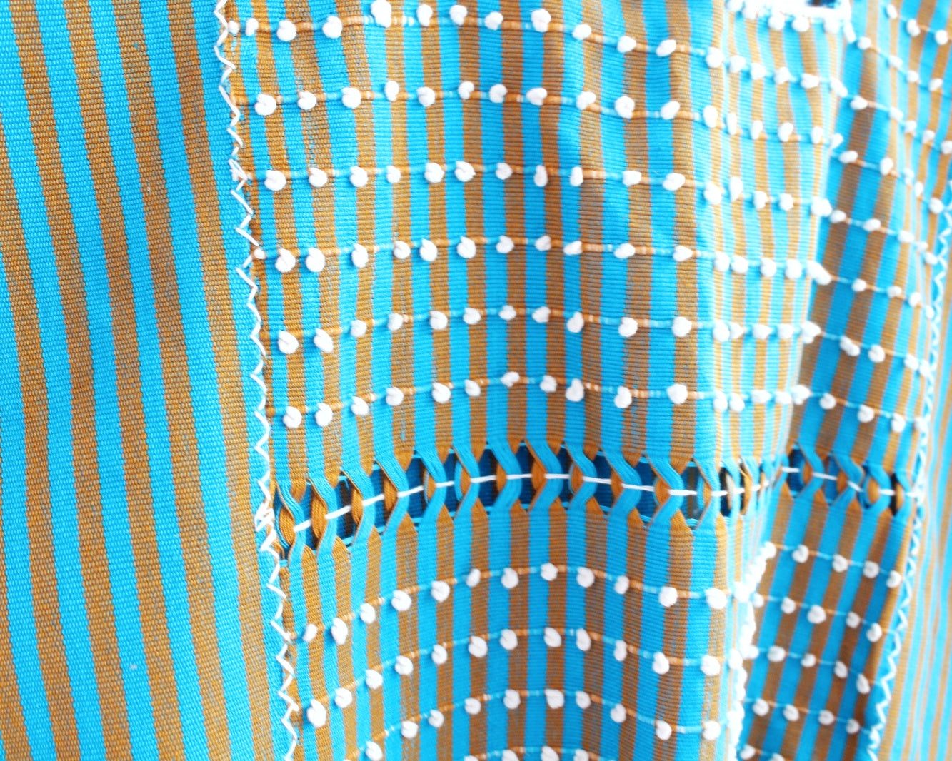 Top Nuditos Azul Amarillo