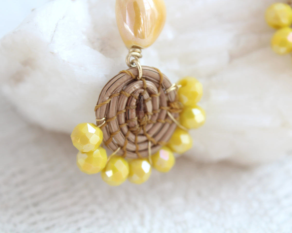 Aretes Ocoxal Corazón Amarillo