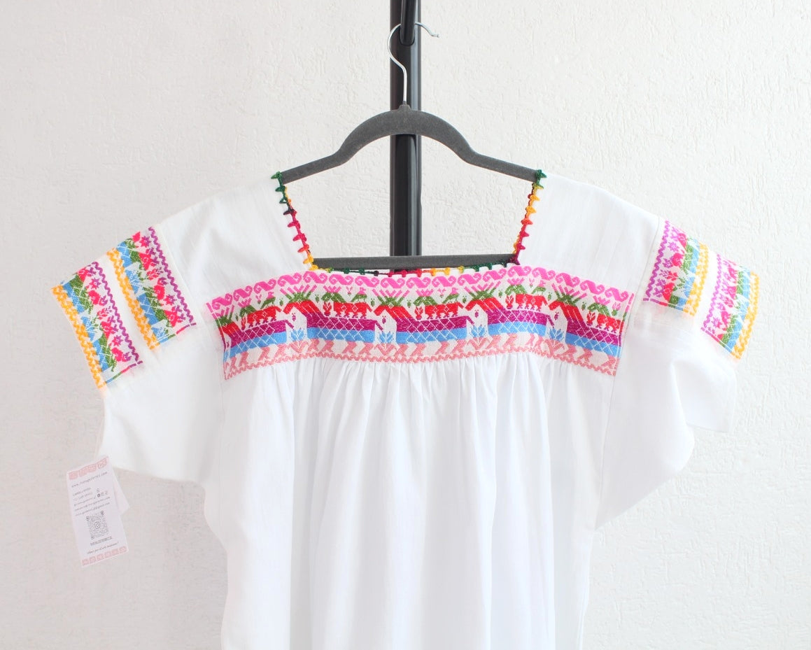 Blusa Tradicional Bordada Venaditos Colores