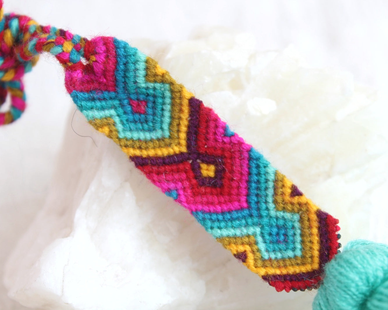 Campanitas con pulsera Turquesa Rosa Amarillo