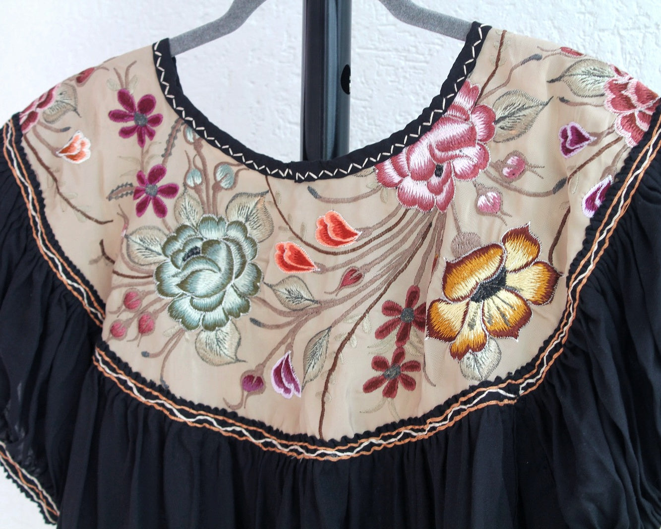 Blusa Abigail Flores Negro XL - XXL