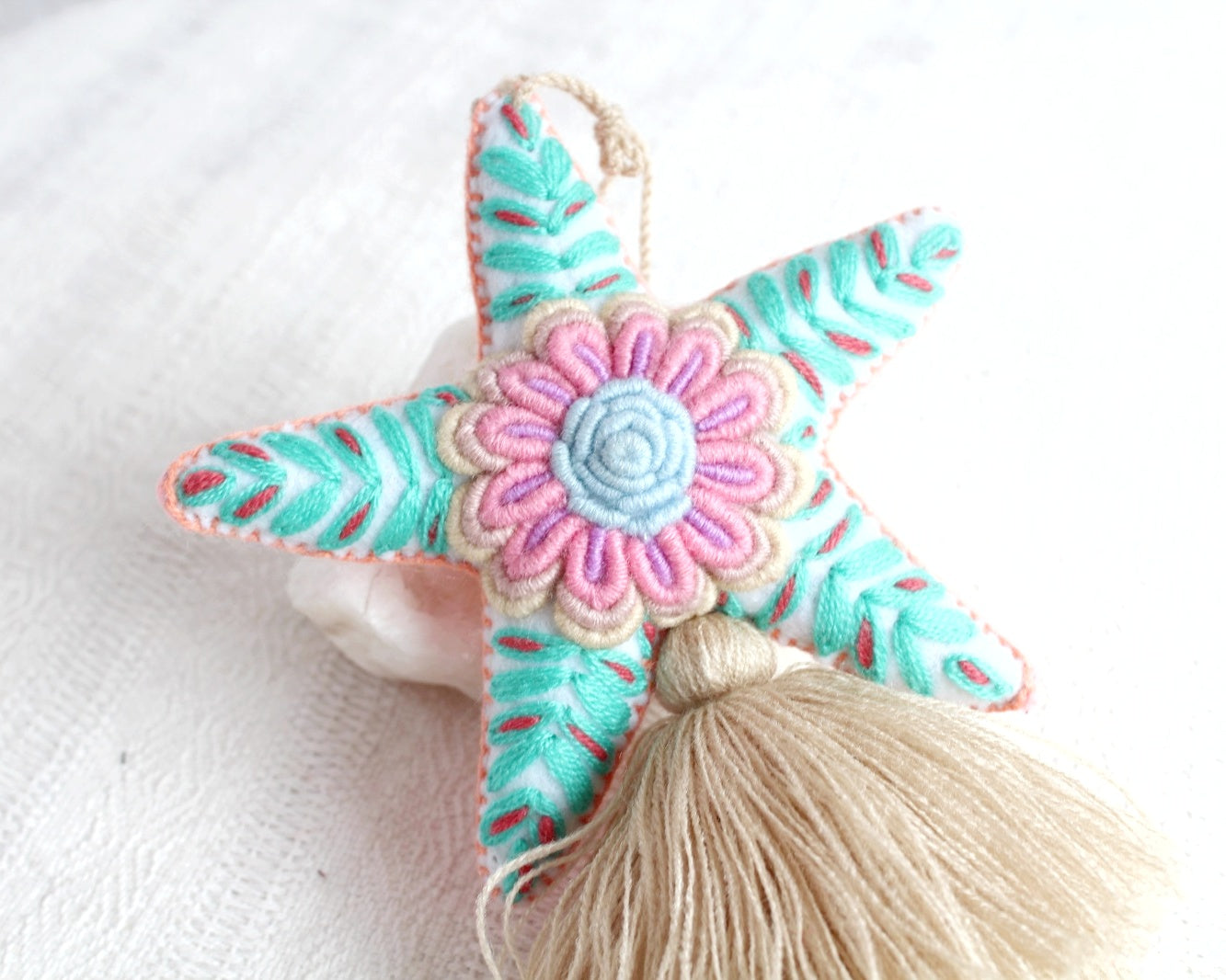 Estrella Rococo Beige Turquesa Rosa