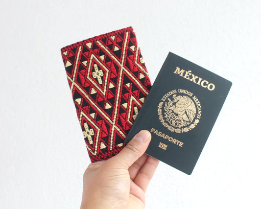 Porta Pasaporte Estrella Beige Rojo