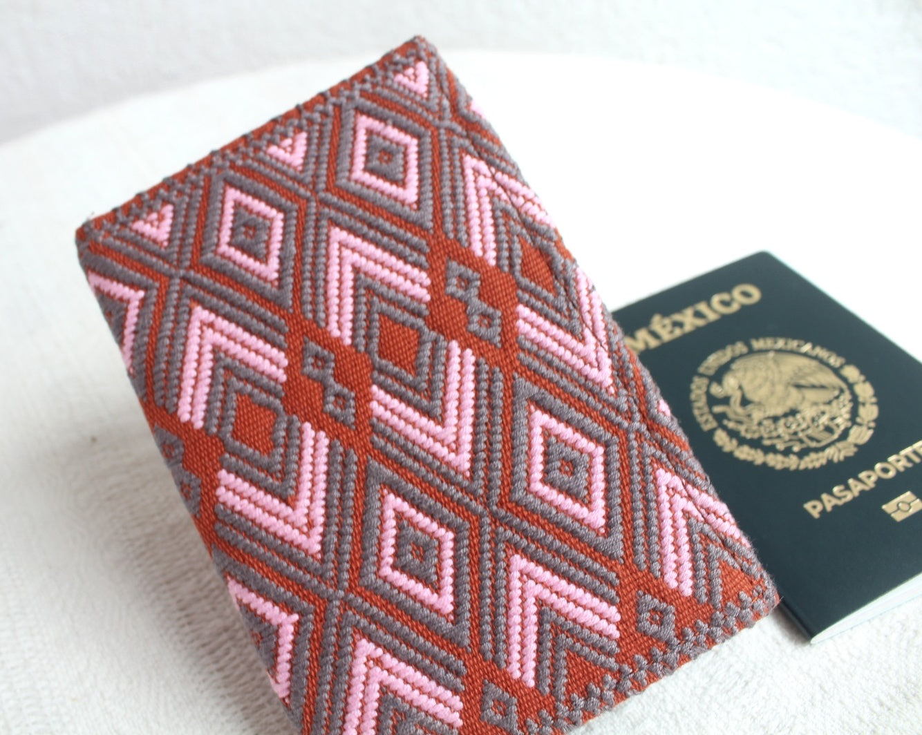 Porta Pasaporte Flores Rosa Gris Teja