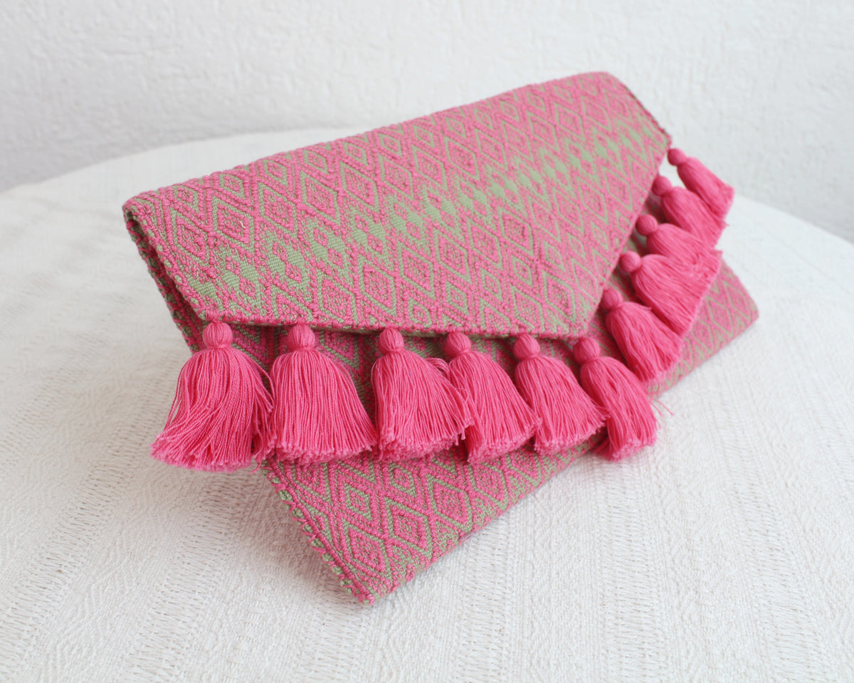 Clutch Artesanal SCH ’IXAL Corona Coral Menta