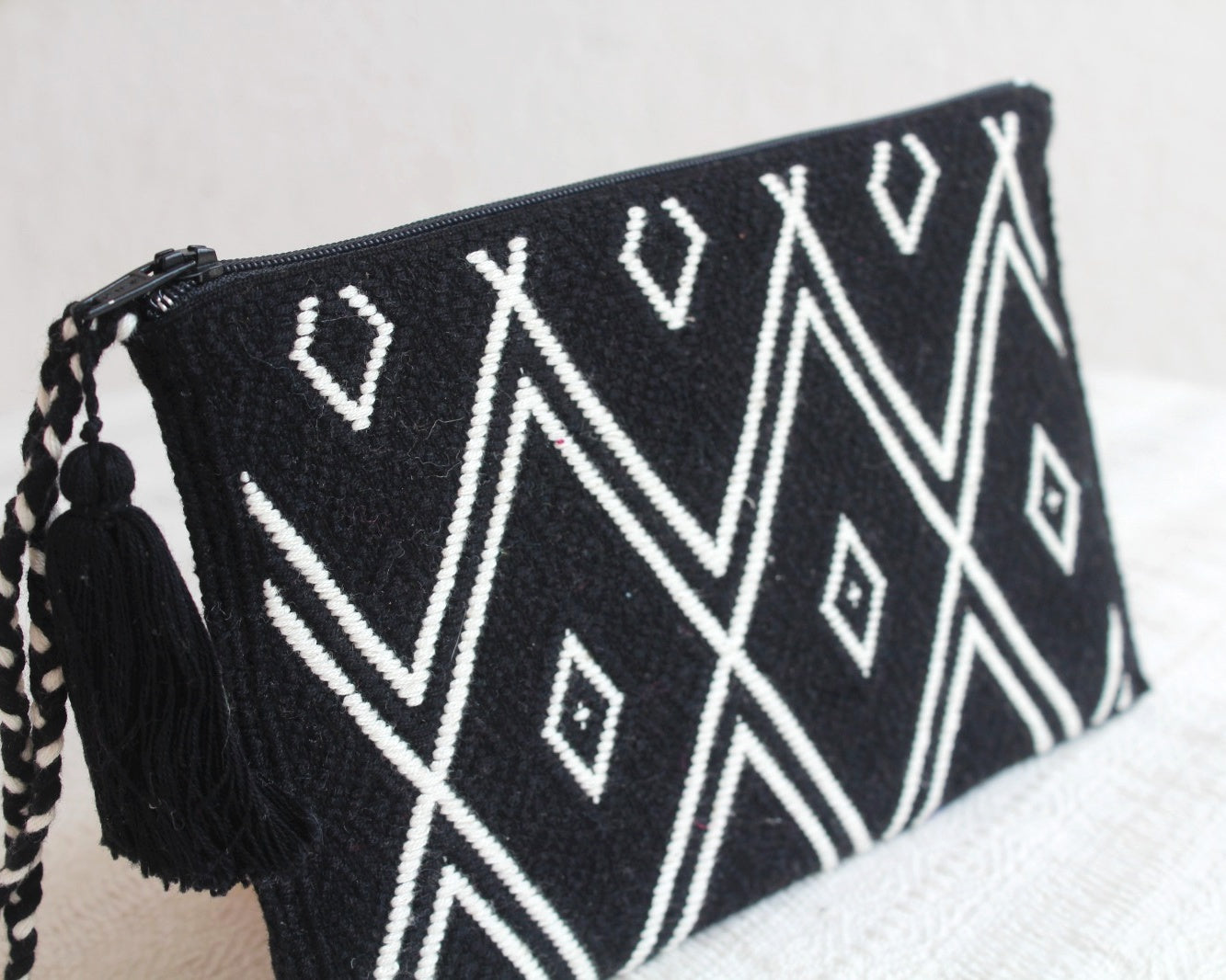 Neceser Pejel Negro Blanco