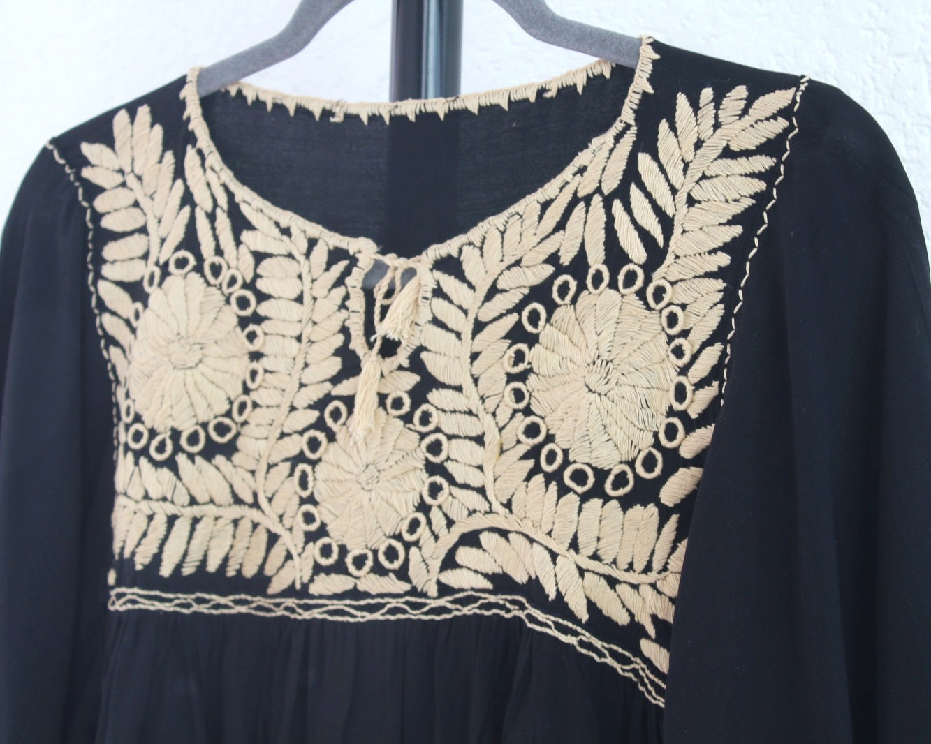 Blusa Mary Negro Beige