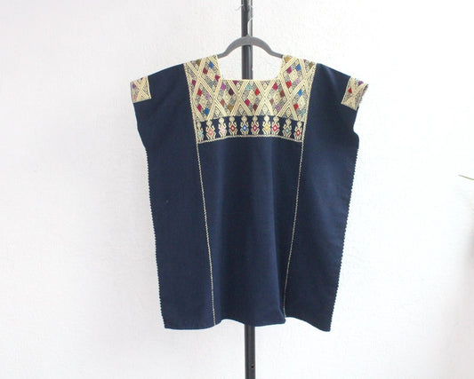 Huipil Corto Laura XL - 2XL Pejel Negro Crema