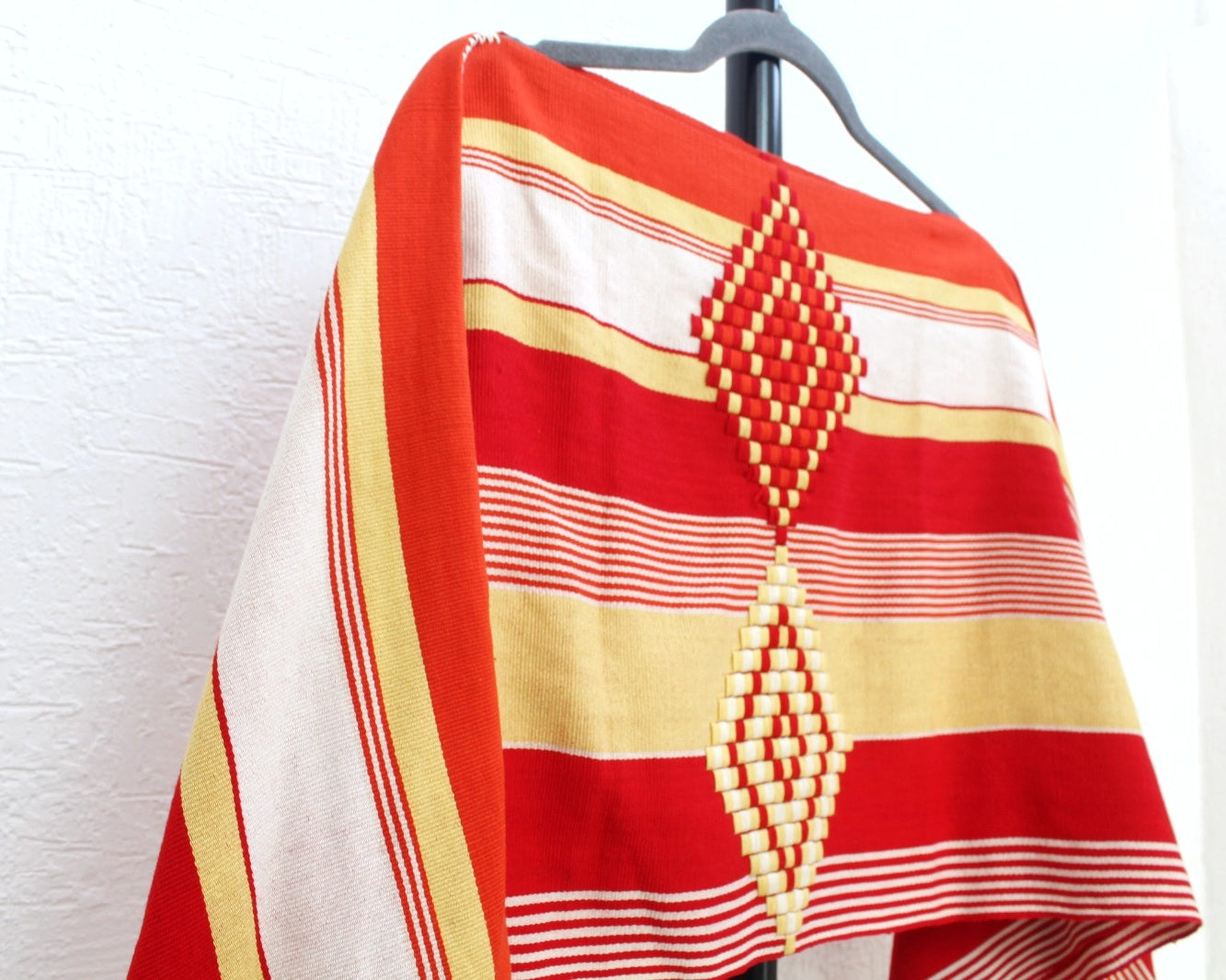 Jorongo Rombos Amarillo Rojo Blanco