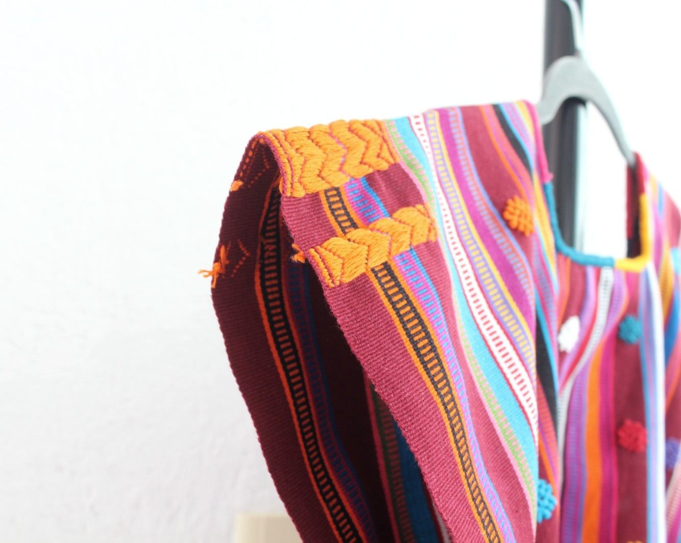 Huipil Corto Pantheló Vino Naranja