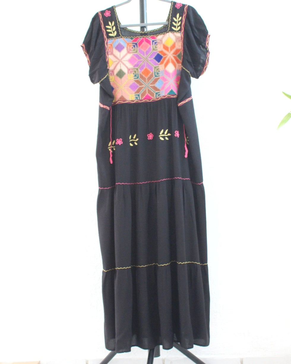 Vestido Maribel Flores Negro  L / XL