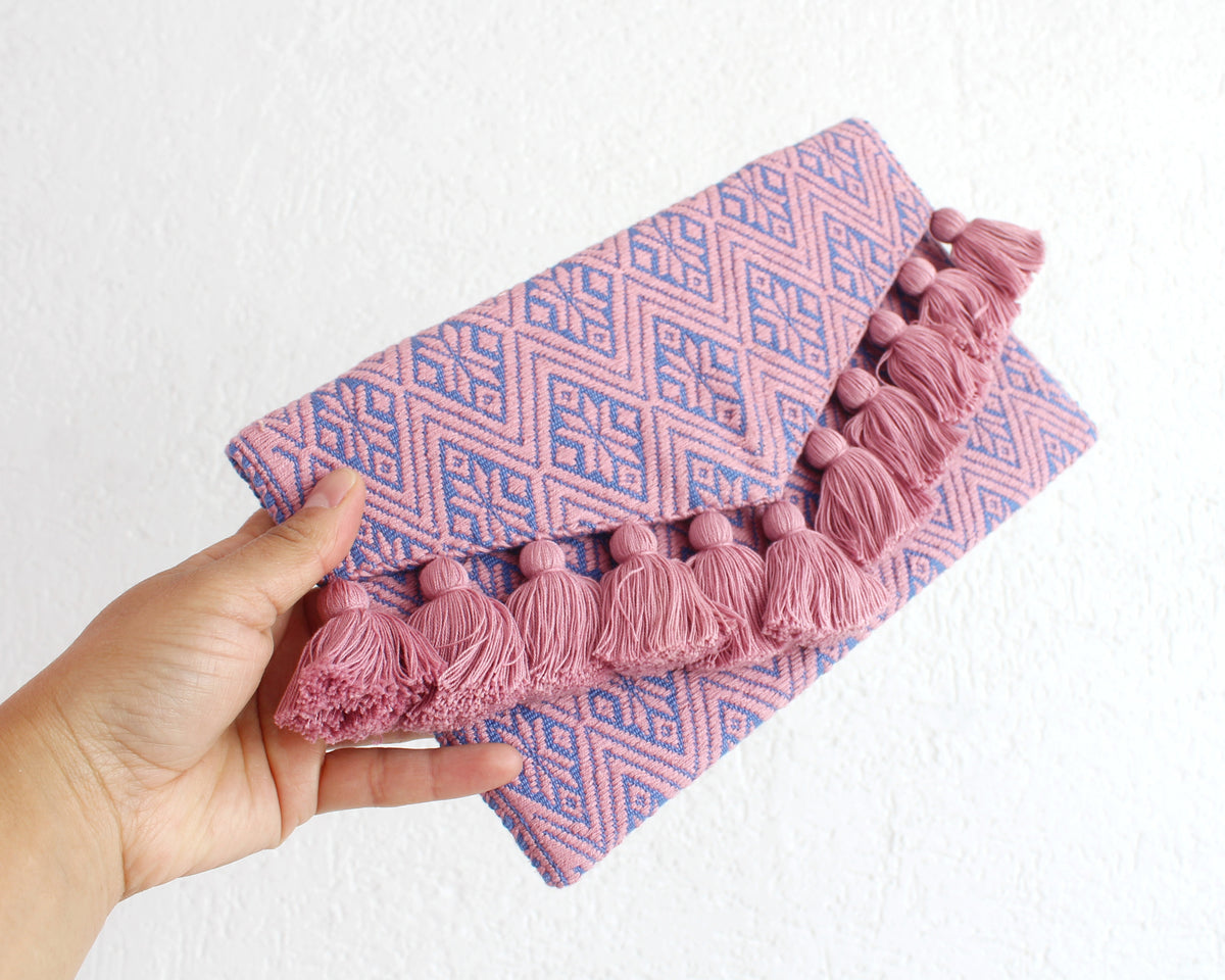 Clutch Artesanal Estrellas Rosa Azul