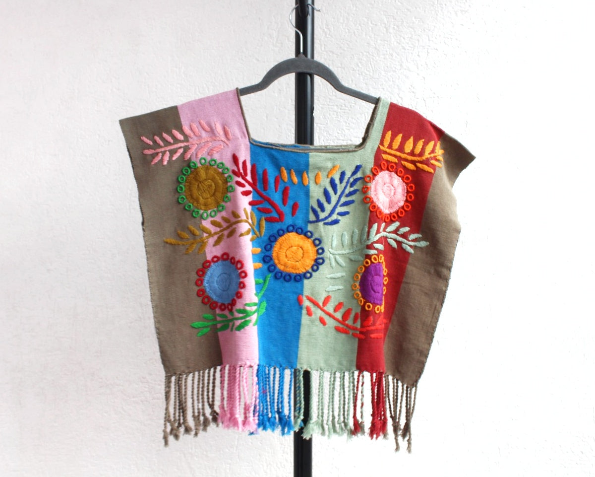 Crop Top Flores Rococo Rosa Menta Azul