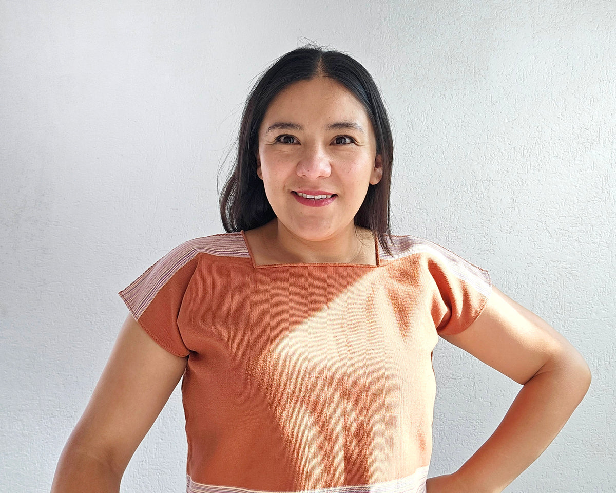 Crop Top Andrea Marrón