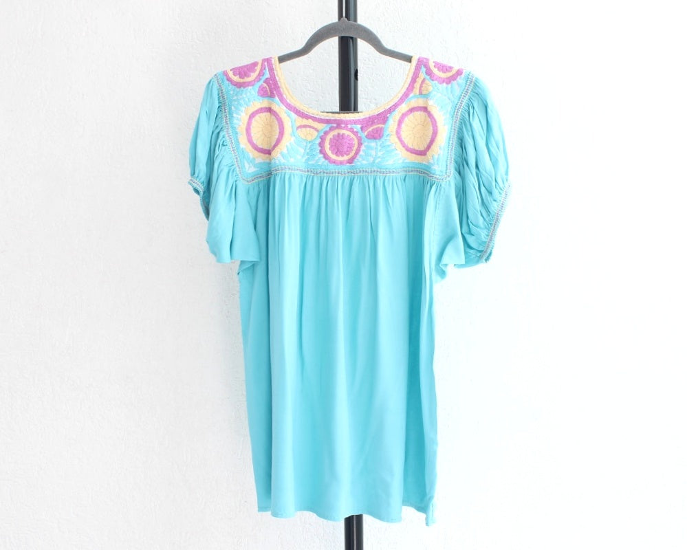 Blusa Aguacatenango Azul claro Rosa Amarillo