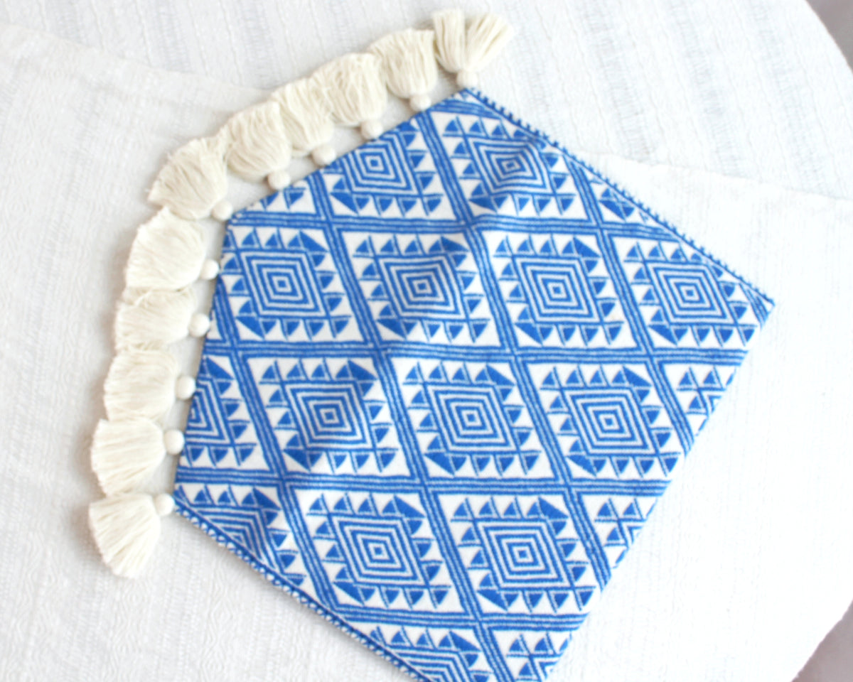 Clutch Artesanal Estrellas Diamante Blanco Azul